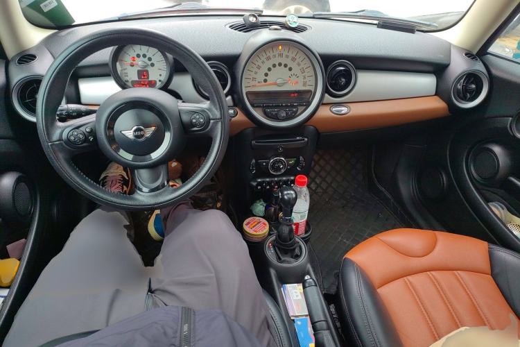 Used MINI 2011 1.6L COOPER Fun
