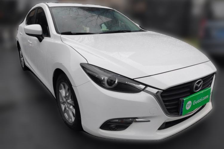 Used Mazda 3 Axela 2019 Cloud-Controlled Sedan 1.5L Automatic Luxury Model China VI Standard
