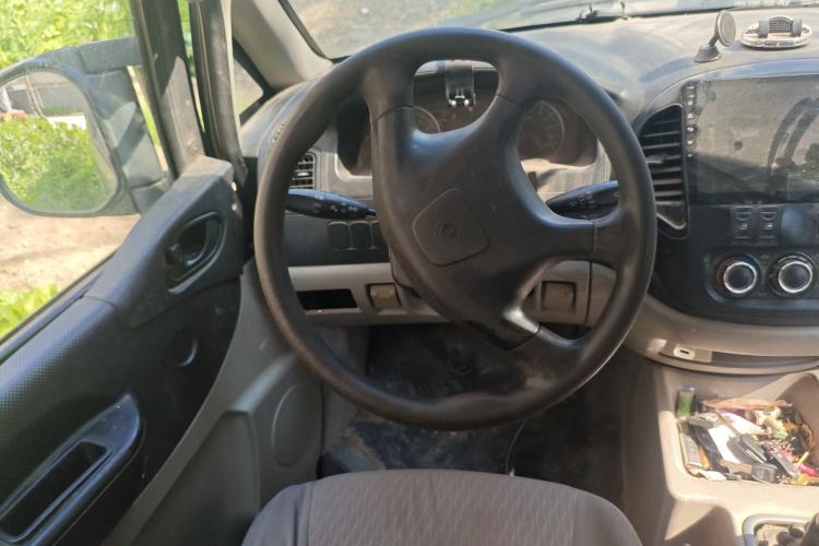 Used FORTHING Lingzhi 2016 M3L 1.6L 7-Seater Standard Model