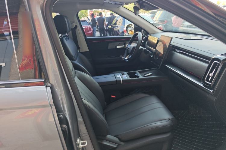 Used Chery Tiggo 7 C-DM 2025 1.5T 120KM Luxury Trim Right Front Seat