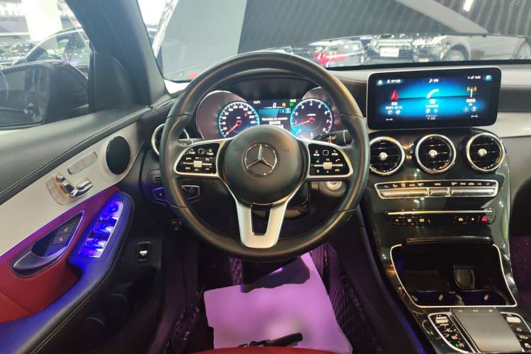 Used Mercedes-Benz GLC Coupe 2022 Refreshed GLC 260 4MATIC Coupe SUV Steering Wheel