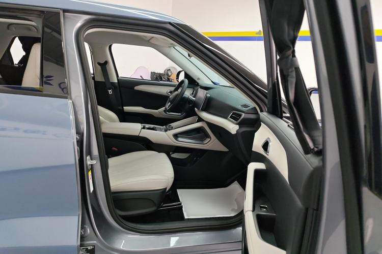 Used BYD Yuan UP 2024 401 km Active Version
