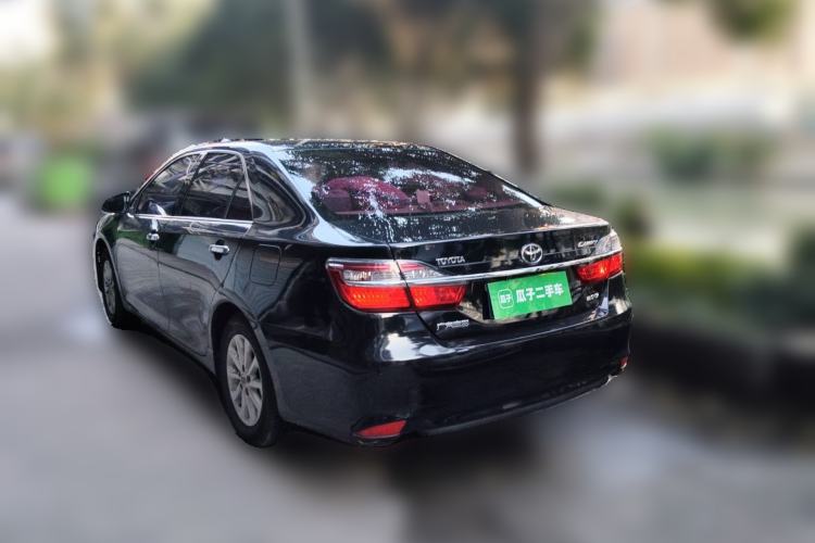 Used Toyota Camry 2015 2.0G Premier Edition
