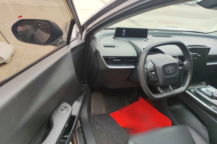 Used Toyota bZ3 2023 517 km Elite PRO Driver Seat