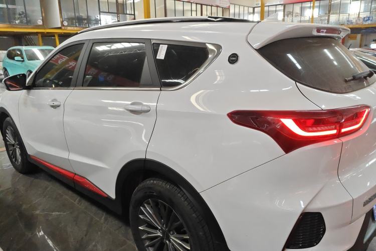 Used JETOUR X70 2023 1.5T DCT Overpass PRO+ Edition 7 Seats Left Side