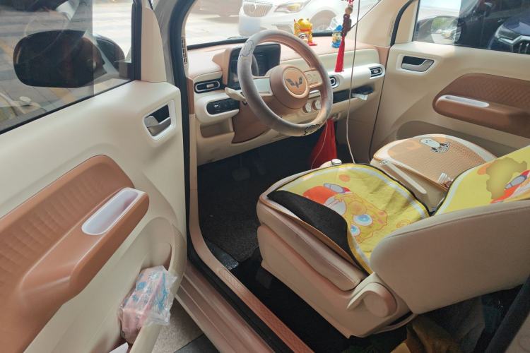 Used Wuling Hongguang MINIEV 2024 3rd Generation 215km Youth Edition Driver Seat