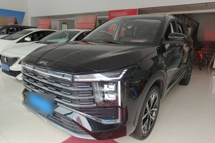 Used SOL X8 PLUS 2023 1.5 TGDI DCT Smart Edition 7-Seater