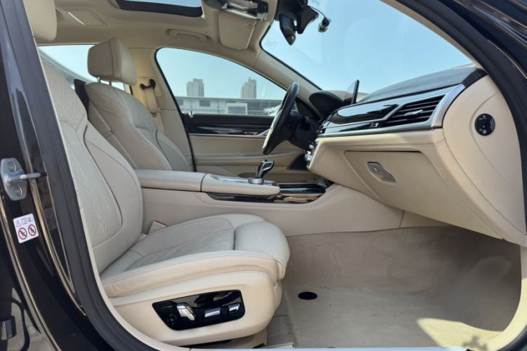 Used BMW 7 Series 2018 730Li Luxury Model Excellence Package
