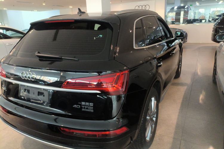 Used Audi Q5L 2022 40T Luxury Elegant Model