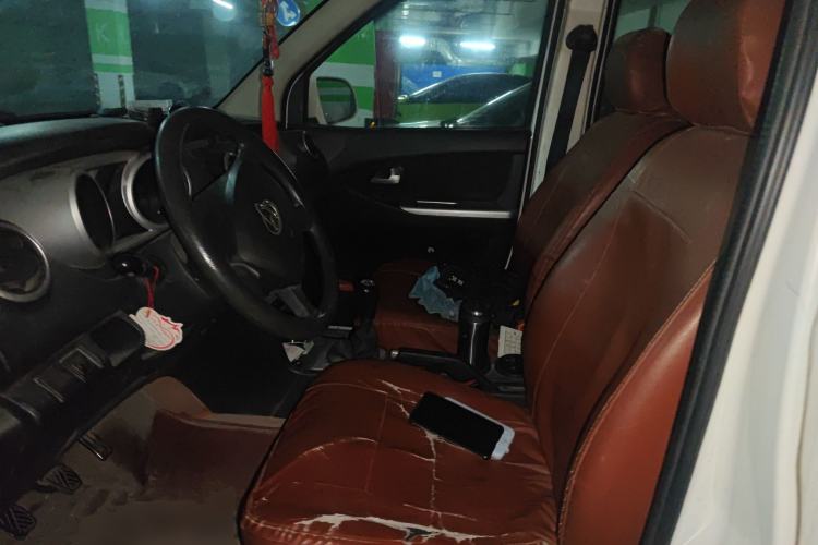 Used CHANGAN KAICHENG Ounuo S 2015 1.5L Jin Ouno Standard Model Left Front Seat