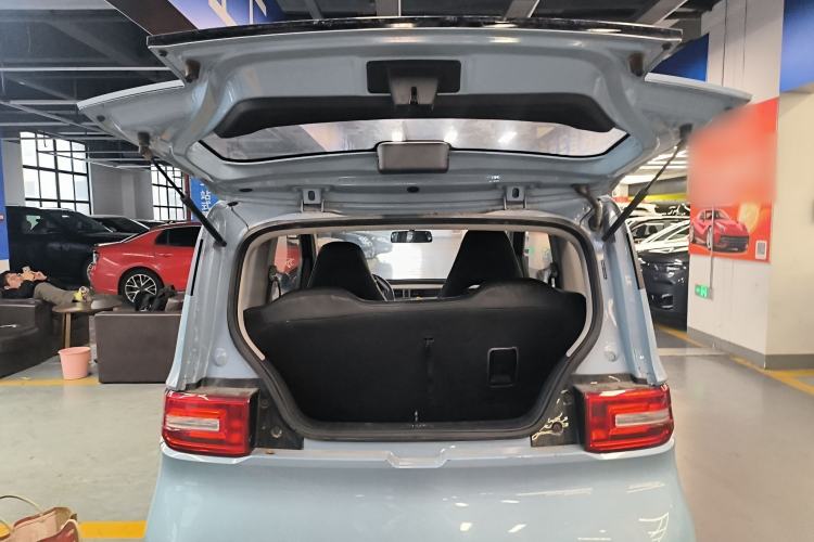 Used Wuling Hongguang MINIEV 2020 Freedom Version Lithium Iron Phosphate Trunk