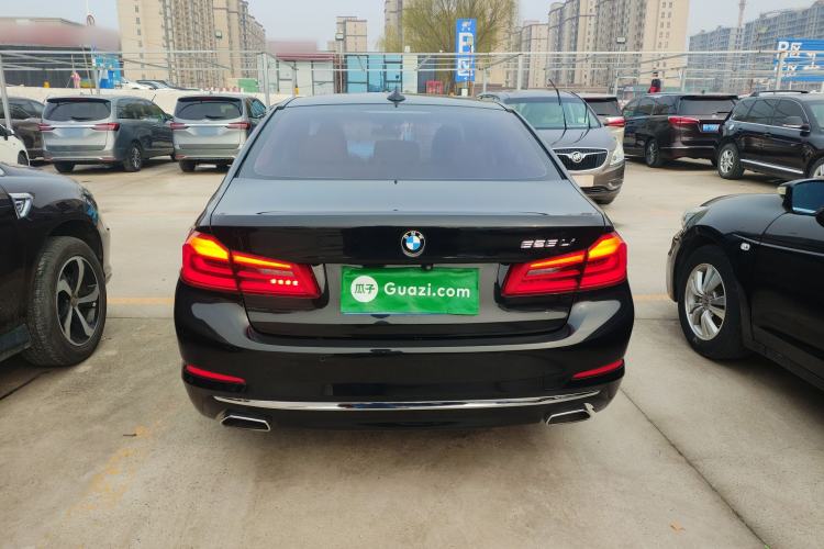 Used BMW 5 Series 2019 525Li Luxury Package