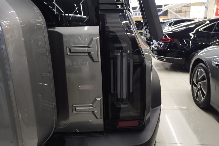 Used JETOUR Traveler 2023 2.0T All-Wheel Drive CrossPRO+