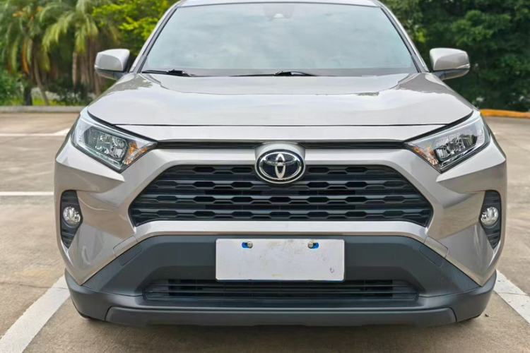 Used Toyota RAV4 2022 2.0L CVT Two-Wheel Drive Urban Edition
