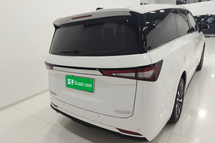 Used Wuling Jiachen 2022 1.5T CVT Smart Luxury Version
