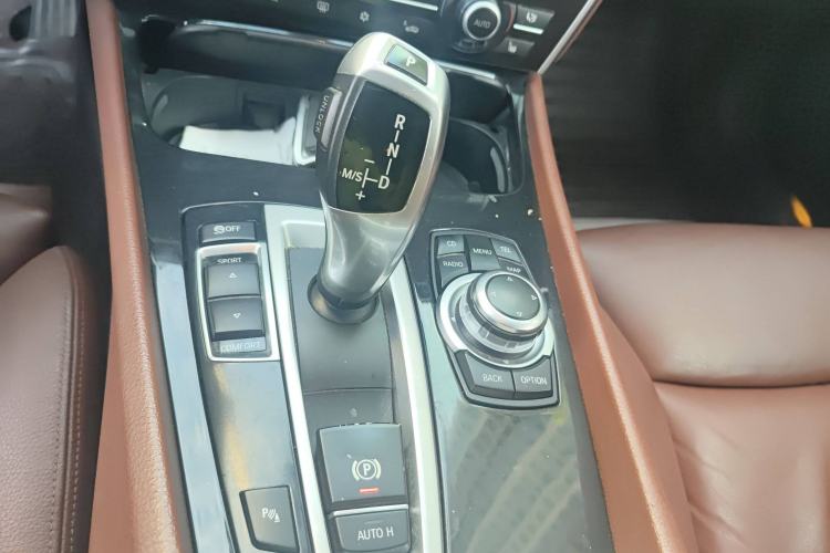 Used BMW 5 Series GT 2013 535i Leading Model