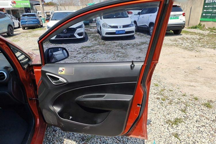 Used Chevrolet Sail 2013 Sedan 1.2L Manual Fashionable Happiness Edition