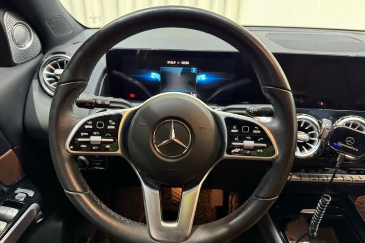 Used Mercedes-Benz GLB 2023 GLB 220 Fashion Model