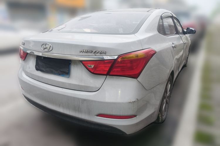 Used Hyundai Mistra 2014 1.8L Automatic Smart GLS
