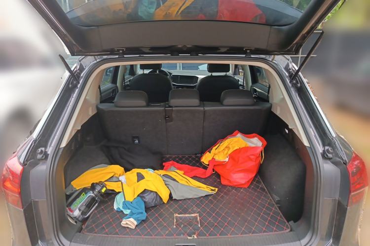 Used Volkswagen Tayron 2020 330TSI Two-Wheel Drive Luxury Smart Connectivity Version Trunk