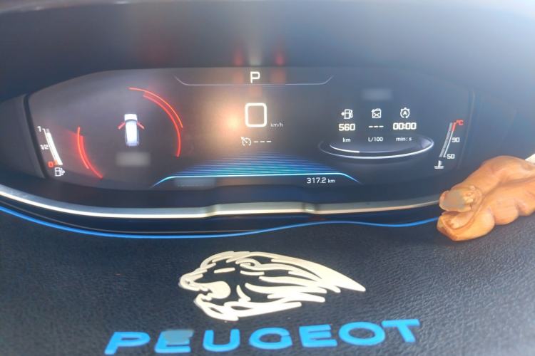 Used Peugeot 5008 2017 380THP 7-Seater Elite Edition
