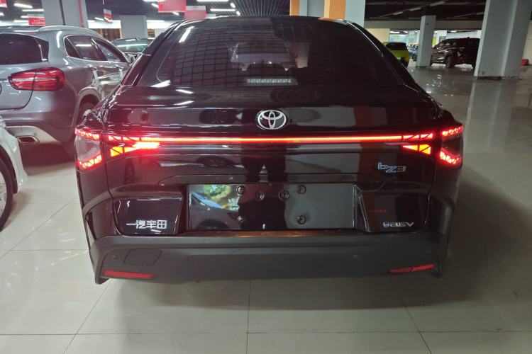 Used Toyota bZ3 2023 517 km Elite PRO
