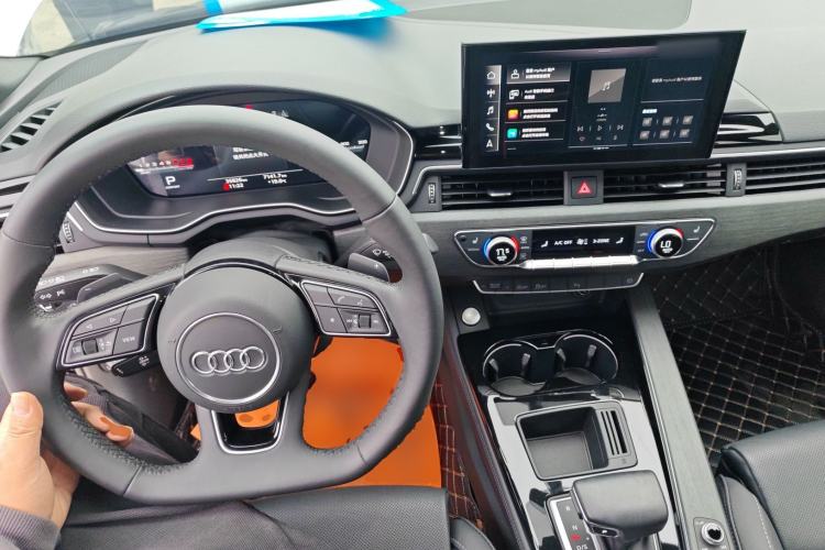 Used Audi A4L 2023 40 TFSI Luxury Dynamic Model