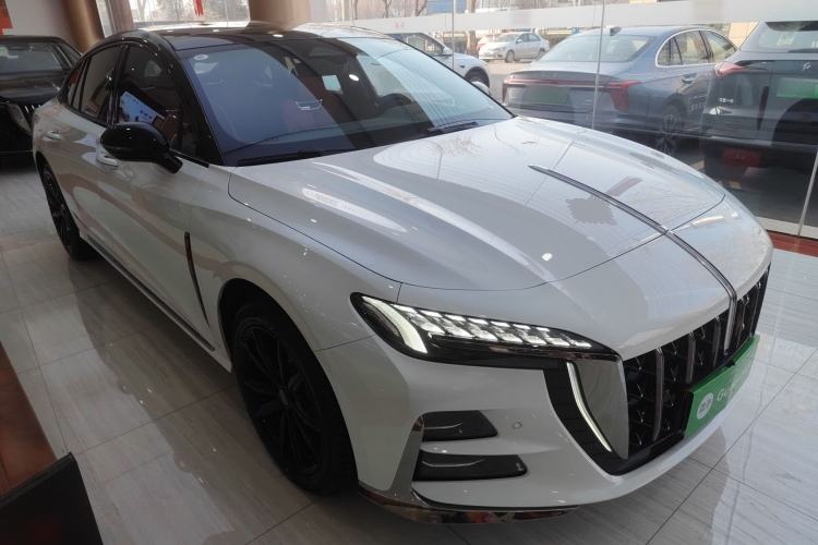 Used Hongqi H6 2024 2.0T ZhiShang Version
