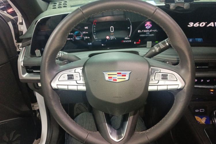 Used Cadillac XT4 2024 28T Two-Wheel-Drive Luxury Version Steering Wheel
