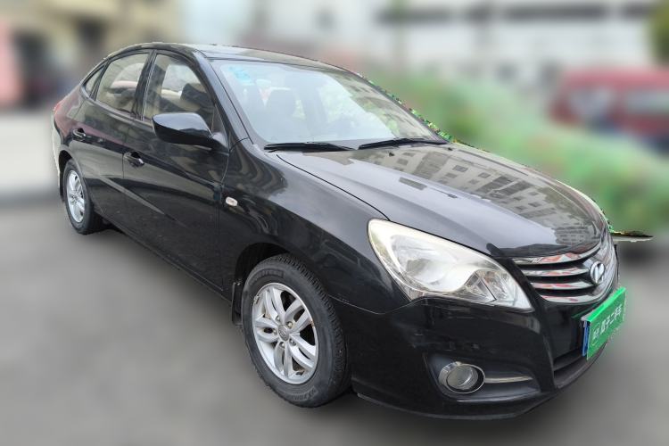 Used Hyundai Celesta 2015 1.6L Manual Comfort Model
