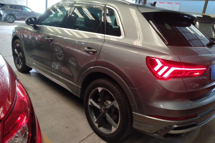 Used Audi Q3 2020 35 TFSI Fashion Dynamic Model