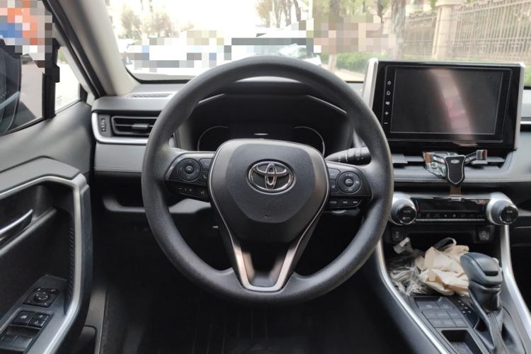Used Toyota RAV4 2020 2.0L CVT 4x4 Trend Edition Steering Wheel