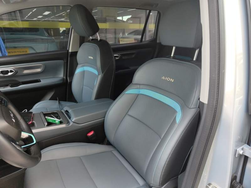 Used AION Y 2023 Younger Star Edition — 14