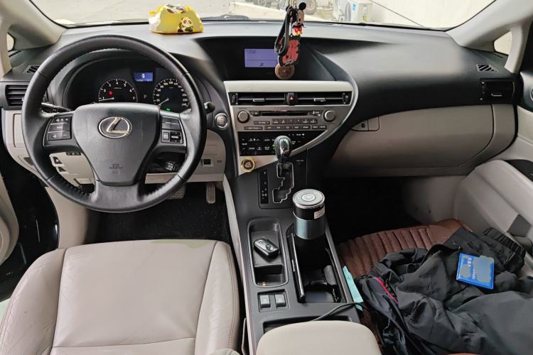 Used Lexus RX Classic 2010 350 Elegant Edition Center Console