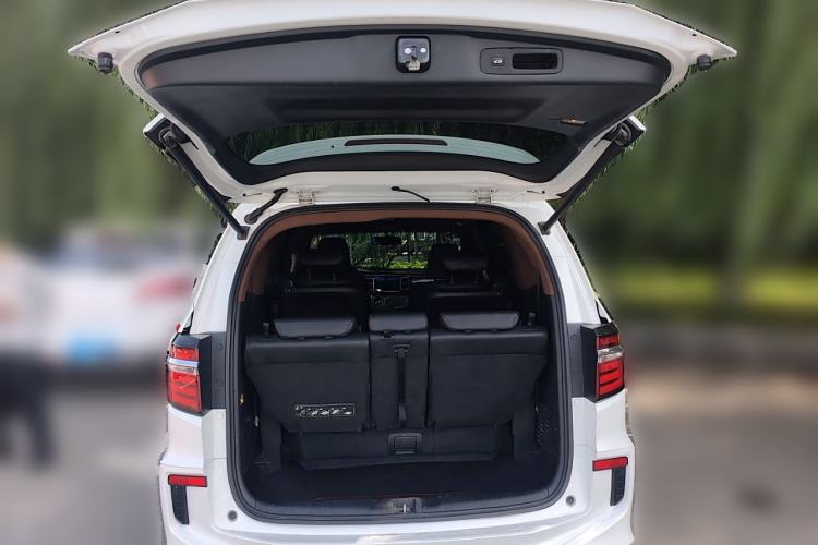 Used Honda Elysion 2016 2.4L Luxury Edition
