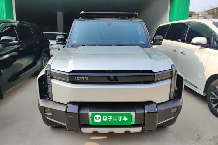 Used iCAR 03T 2024 501km Four-wheel Drive Long-Range Version Front