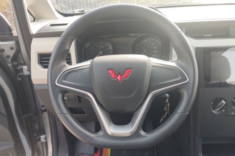 Used Wuling Zhengcheng 2021 1.5T Manual Comfort Version
