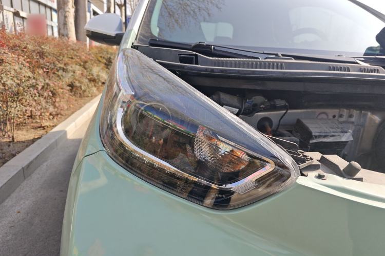 Used Chery Little Ant 2022 Sweet Pink Edition Half-Sugar Version Lithium Iron Phosphate 29.2 kWh 30 kW 301 km Right Front Headlight