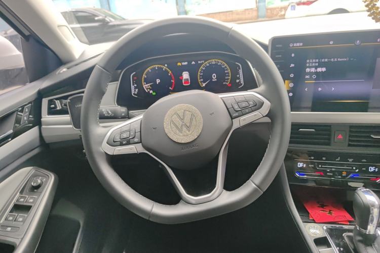 Used Volkswagen Bora 2023 280TSI DSG Prestige Edition Steering Wheel