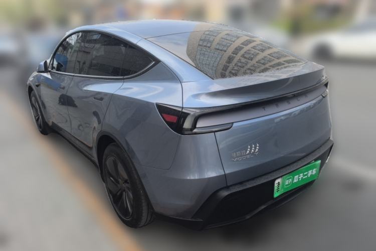 Used Tesla Model Y 2025 Rear-Wheel-Drive Version
