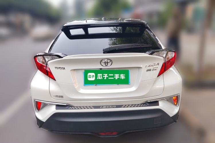 Used Toyota IZOA 2018 2.0L Yichi Edition China V Standard