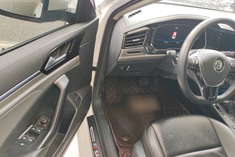 Used Volkswagen Sagitar 2022 280TSI DSG Excellence Edition Driver Seat