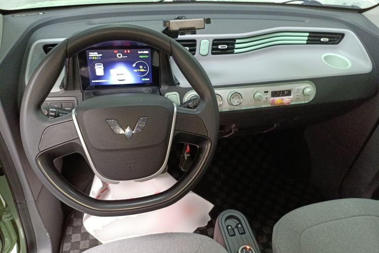 Used Wuling Hongguang MINIEV 2022 Macaron Premium Model – Lithium Iron Phosphate