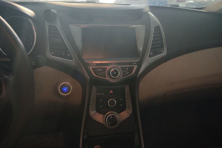 Used Hyundai Elantra (5th Generation / Langdong) 2016 1.6L Automatic Prestige Model