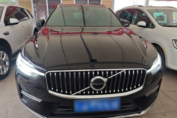Used Volvo XC60 2024 B5 4x4 Smart Luxury Edition