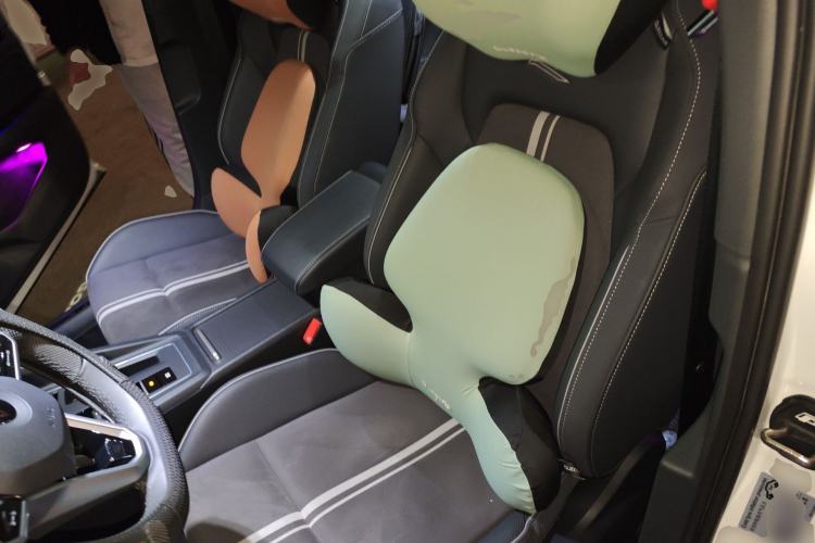 Used Volkswagen Golf 2023 280TSI DSG R-Line 20th Anniversary Edition Left Front Seat