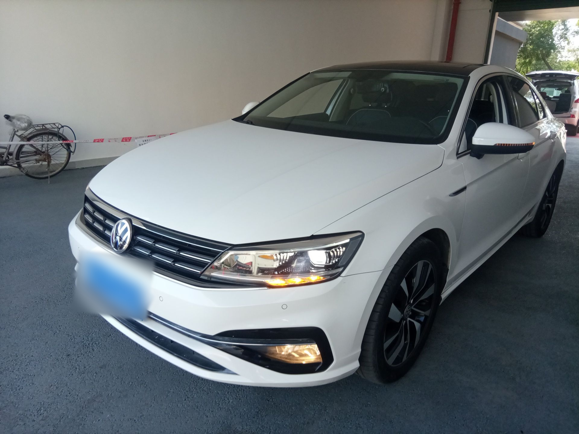 Parte inferior delantera