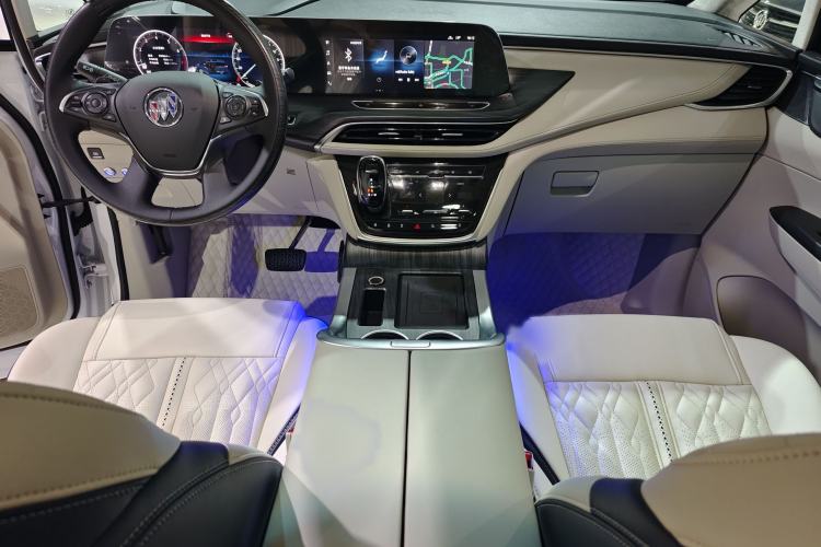 Used Buick GL8 2021 ES Landtrek 653T Comfort Edition
