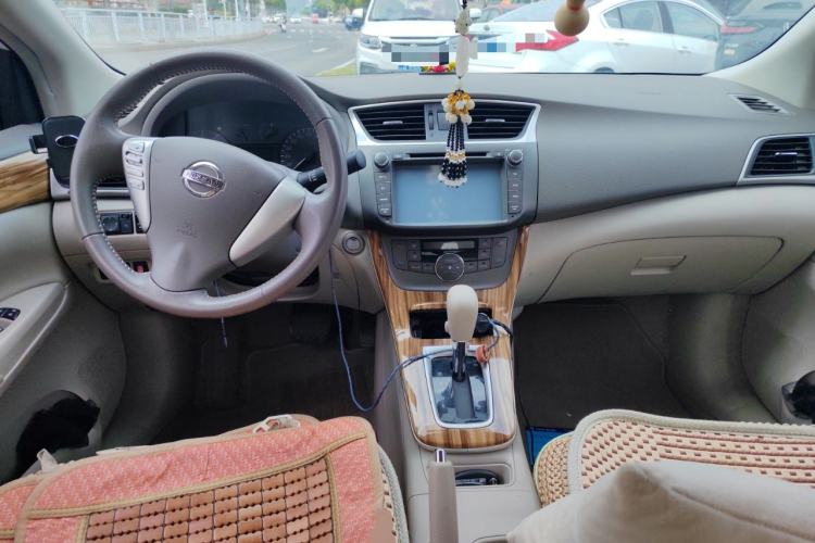 Used Nissan Sylphy 2014 1.6XV CVT Deluxe Edition
