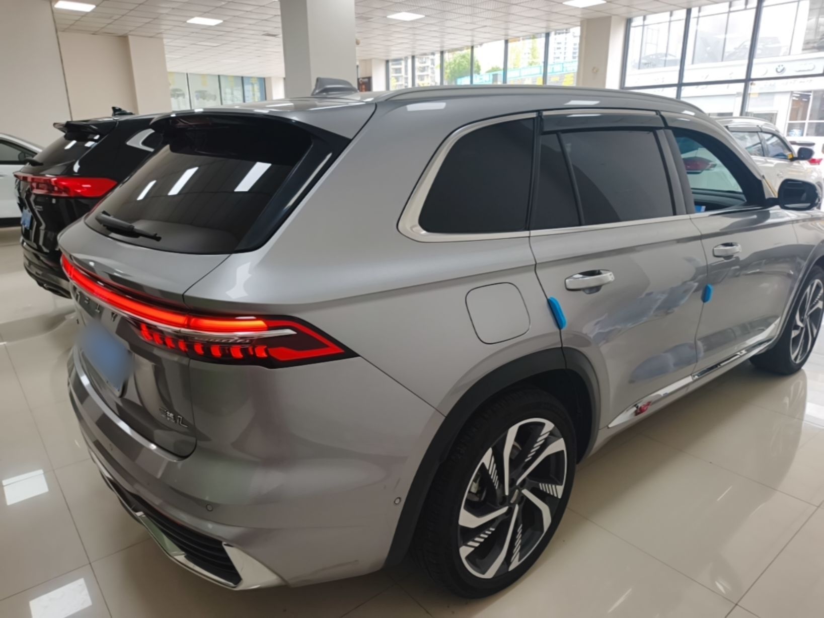 Geely Auto Monjaro L 2021 2.0TD DCT EVO Two-Wheel Drive Smart Luxury Version — снимка 6